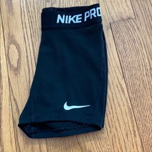Black nike pros